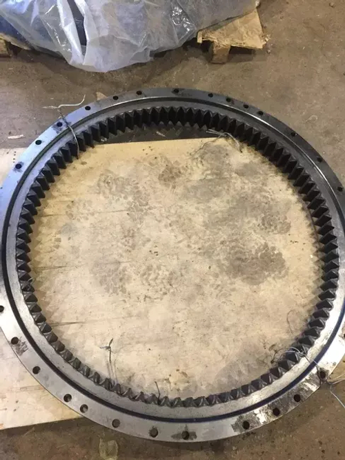 Круг поворотный DOOSAN DX300