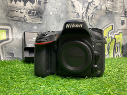 Nikon D600 172.000 кадров