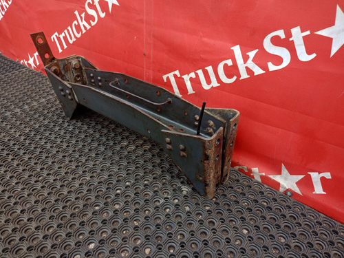 Траверса рамы поперечная