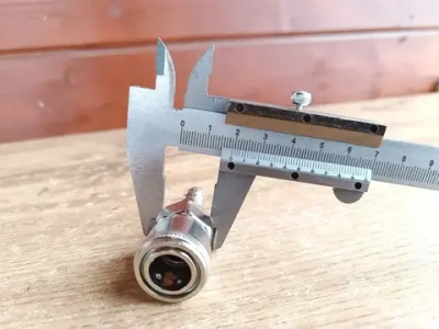 XPERT Штангенциркуль 232 мм