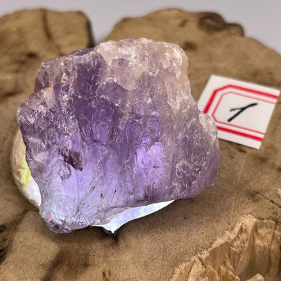 29503 Аметист лаванда необработанный 30-38мм