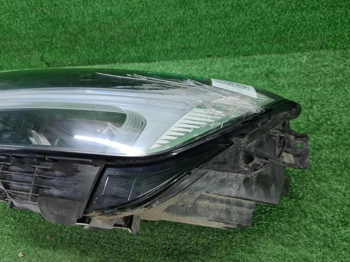 Фара левая Volvo XC60 2 (2017-2021) LED
