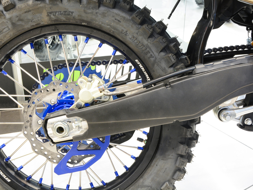 Мотоцикл BRZ X6 177MM 300cc 21/18