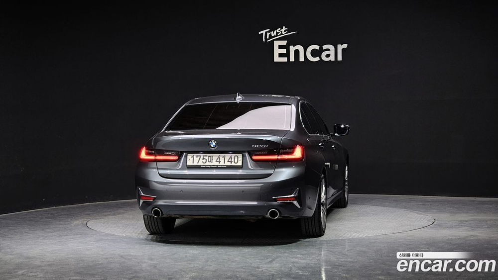 BMW 3 Series (G20) 320i Luxury (09.2020)