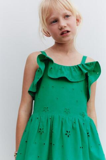ZARA ПЛАТЬЕ С ВЫШИВКОЙ ШИФФЛИ И ВОЛАНАМИ, ЗЕЛЕНЫЙ