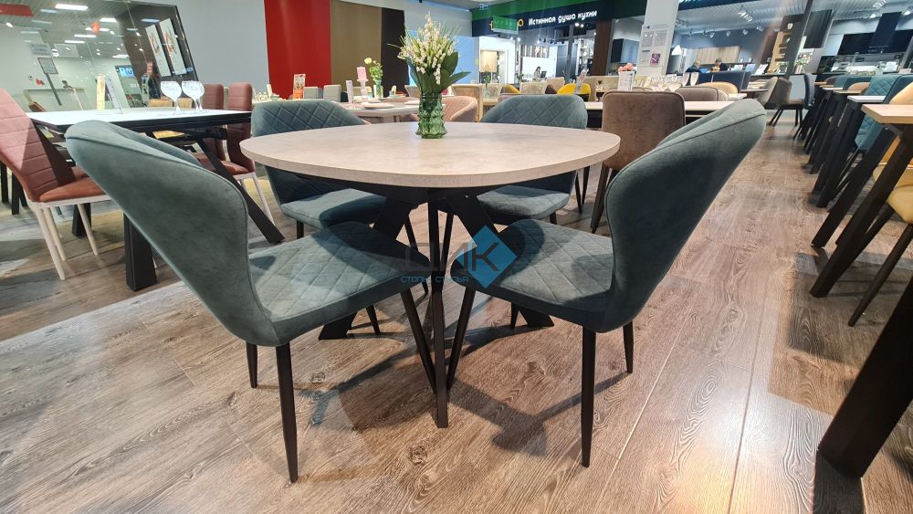 Стол DikLine В110 опоры чёрные