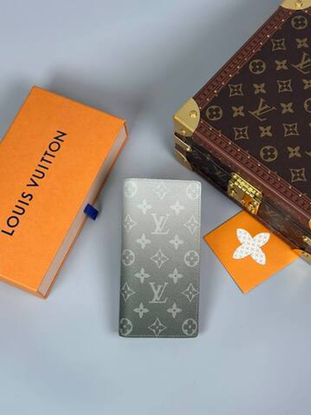 Купюрница Louis Vuitton