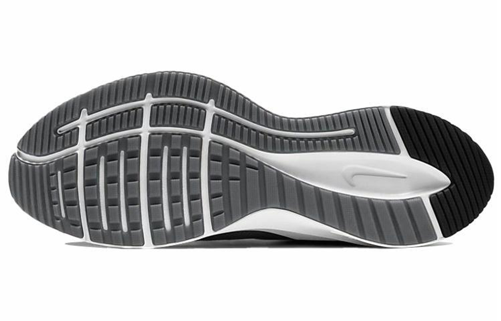 Кроссовки Nike Quest 3