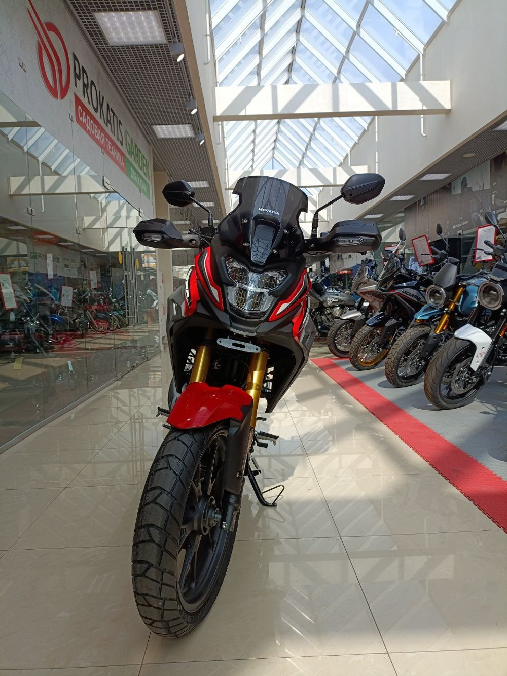 Мотоцикл HONDA CB 200 X