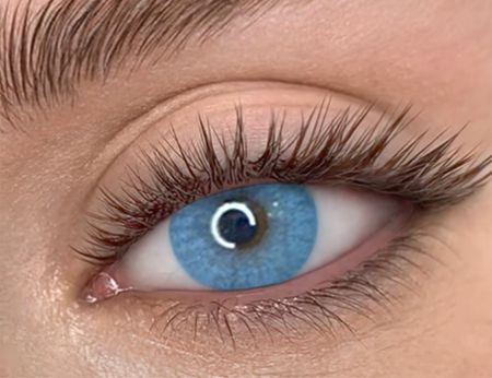 Светло - Голубые ( небесно голубые ) цветные линзы на 12 мес. Marquise blue / Для темных и светлых глаз
