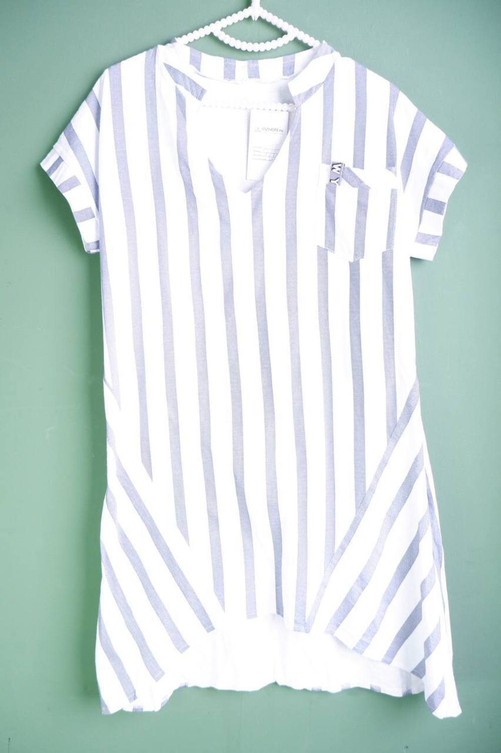 Блузка в крупную полоску, визуально на 46 размер