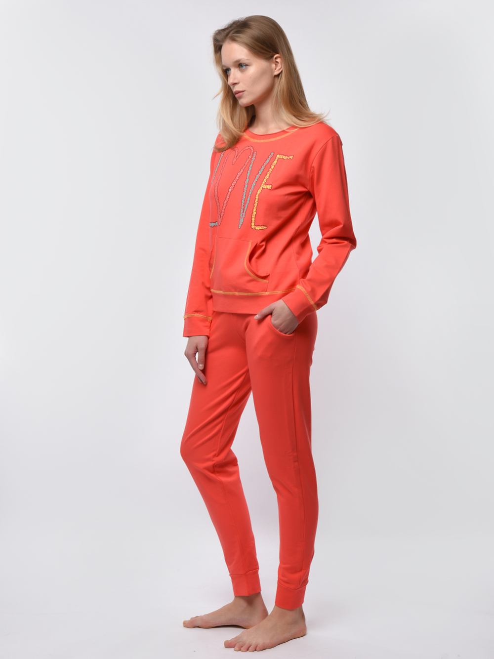 Костюм женский