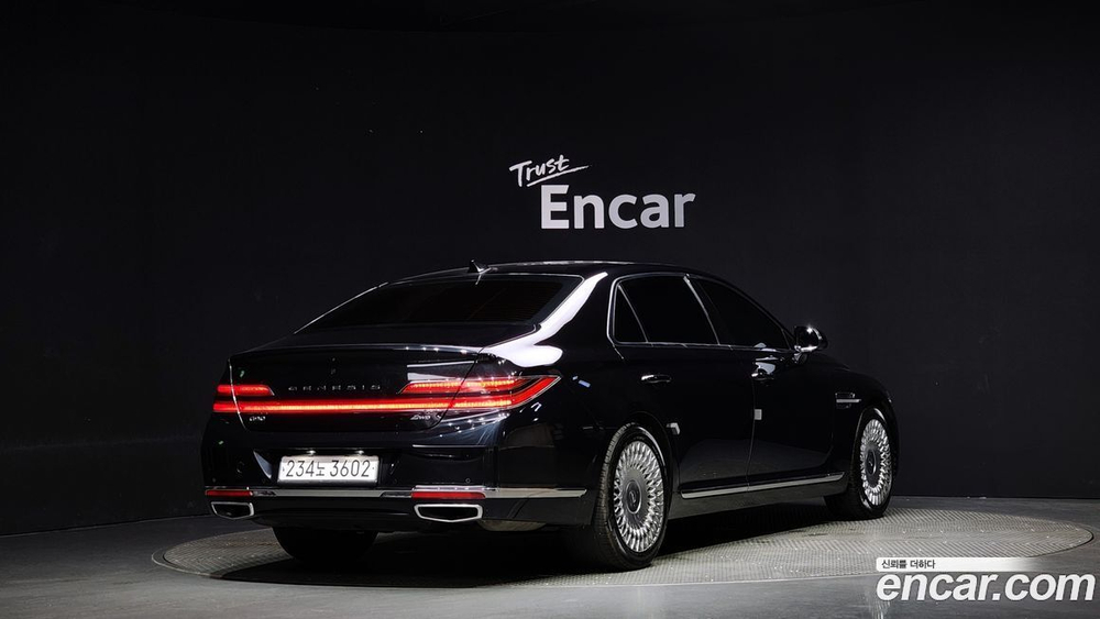 Genesis G90 3.8 AWD (08.2020)