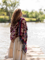 Палантин теплый с орнаментом Навахо