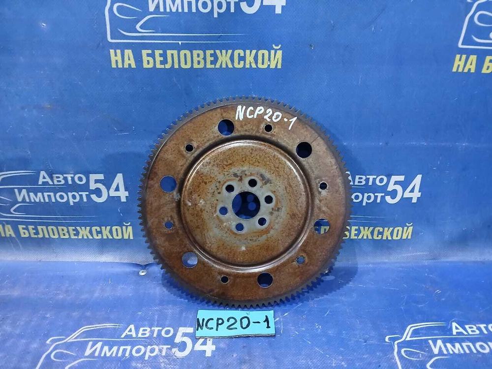 Маховик TOYOTA FUNCARGO 2000