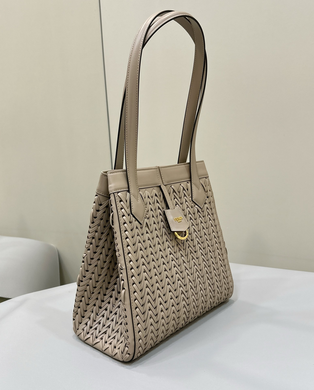 Fendi Origami Medium 27 cm