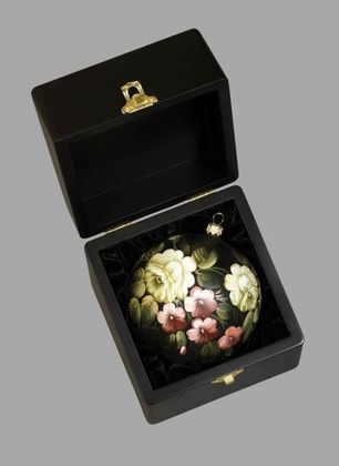 Christmas ball in wooden gift box SH01D251018018