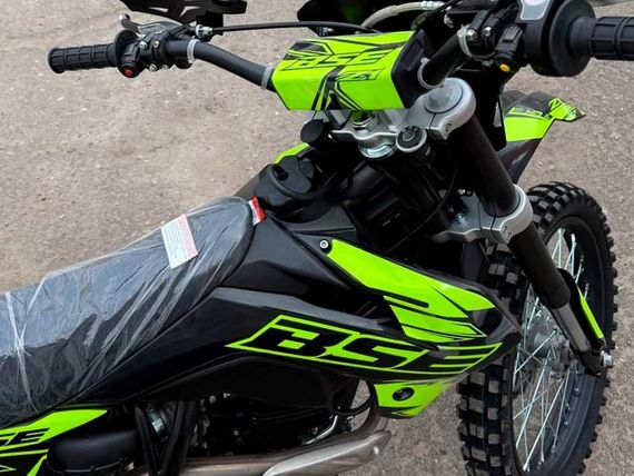 Мотоцикл кроссовый эндуро BSE Z1 2.0