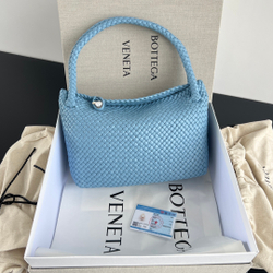 Bottega Veneta Tosca Shoulder Bag