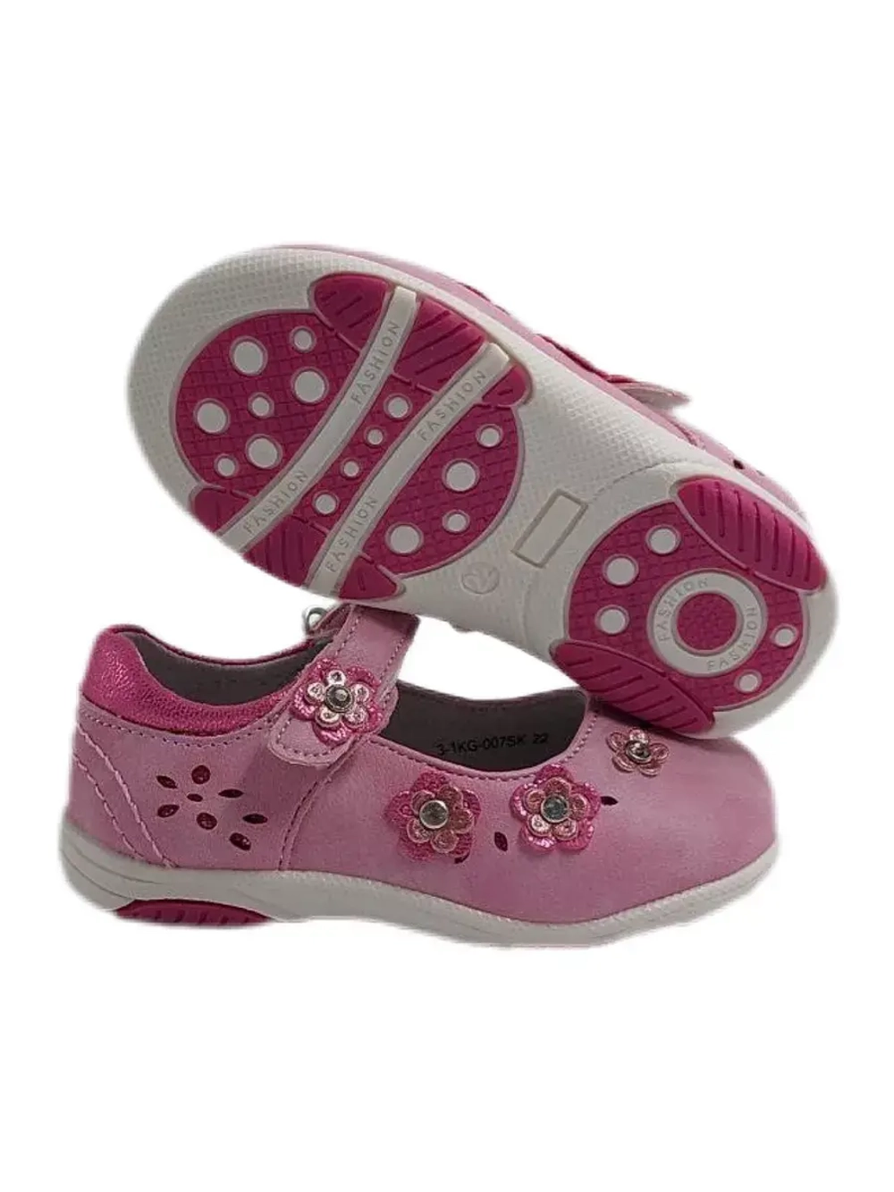 Детские нарядные туфли для девочки.