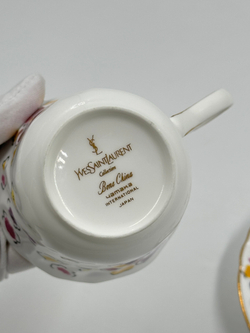 Кофейная пара с цветами Yves Saint Laurent by Yamaka