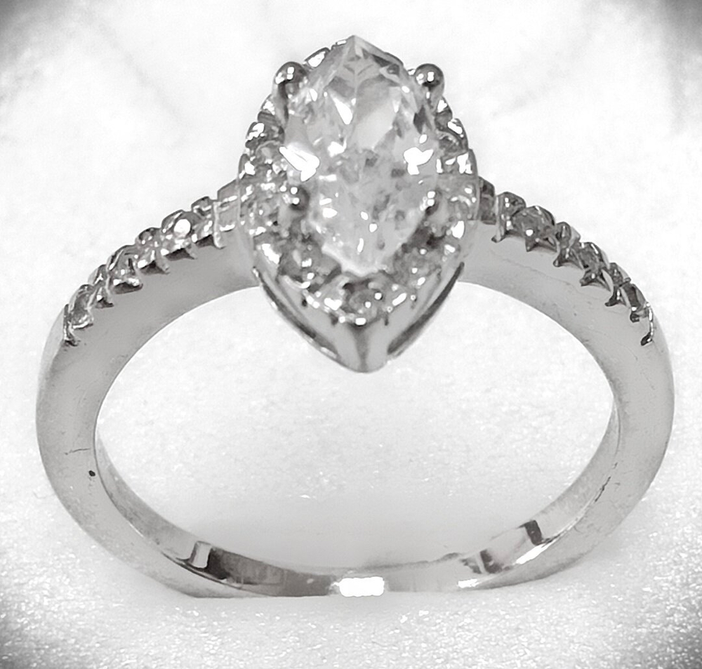 Ювелирное кольцо Эстерелла