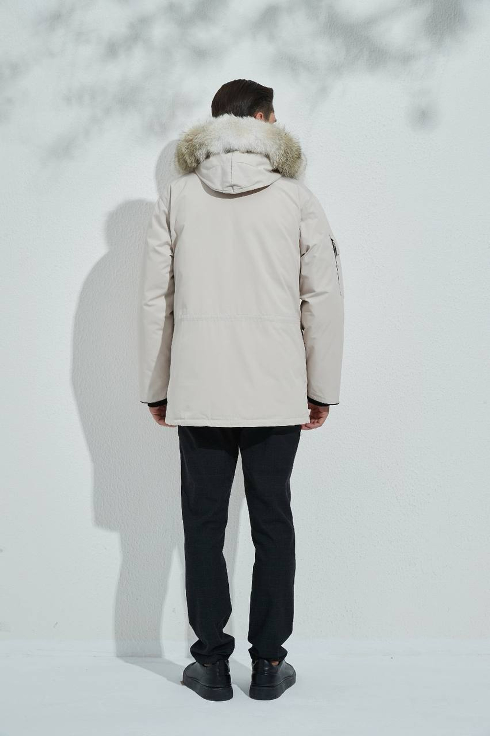 Бежевая парка Canada Goose Expedition
