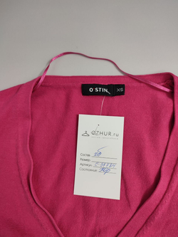 Джемпер O'STIN на пуговицах 42 размер