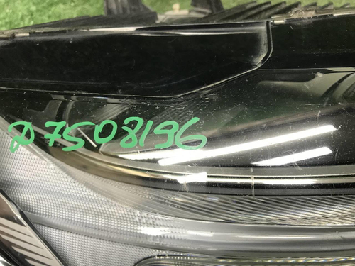 Битая Фара правая Volvo XC60 2 (2017-2021) LED