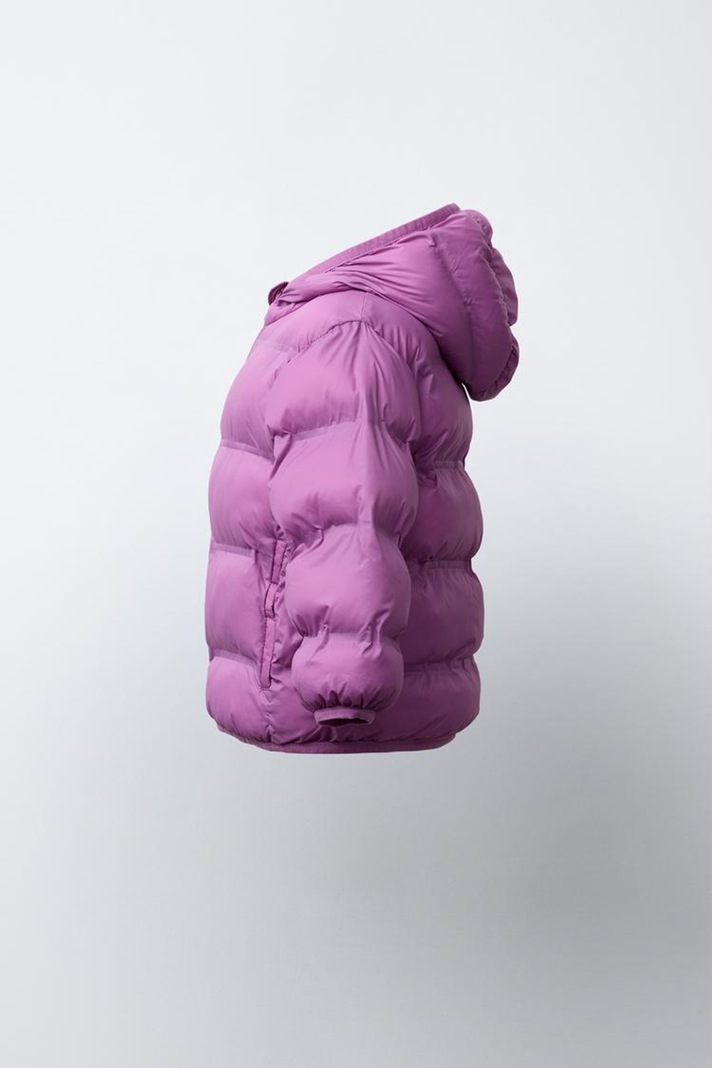 ZARA ЛЕГКАЯ СТЕГАНАЯ КУРТКА С КАПЮШОНОМ, ТЕМНАЯ МАЛЬВА