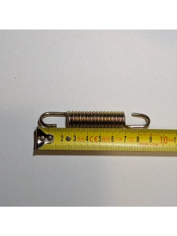 - - Пружина центральной подставки Alpha