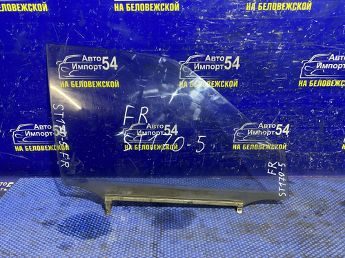 Стекло двери передней правой TOYOTA CARINA 1991