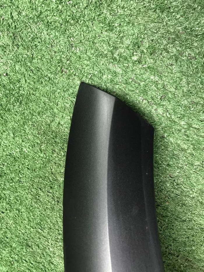 Расширитель передний правый Volvo V90 (2016-н.в.)