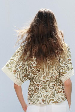 ZARA БЛУЗА ИЗ ТКАНИ С ПРИНТОМ С ДЕТАЛЯМИ ИЗ КРУЖЕВА КРОШЕ, РАЗНОЦВЕТНЫЙ