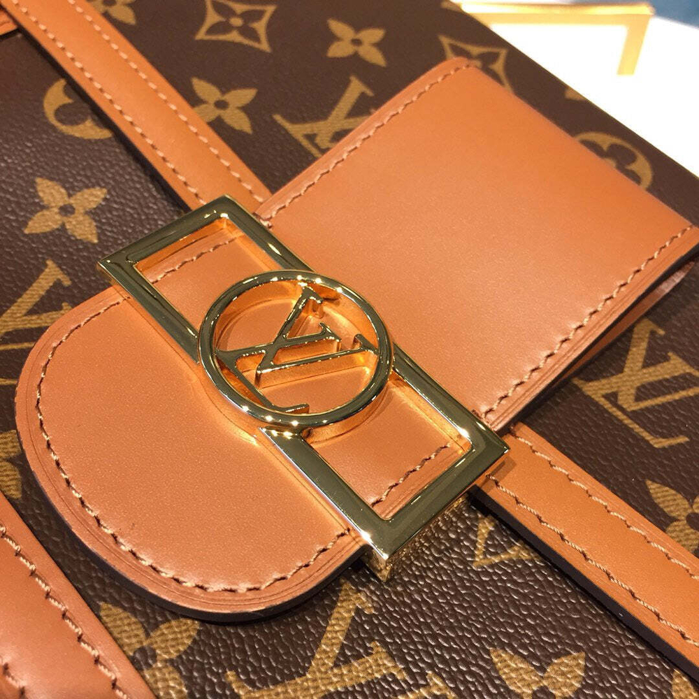 Louis Vuitton Dauphine MM