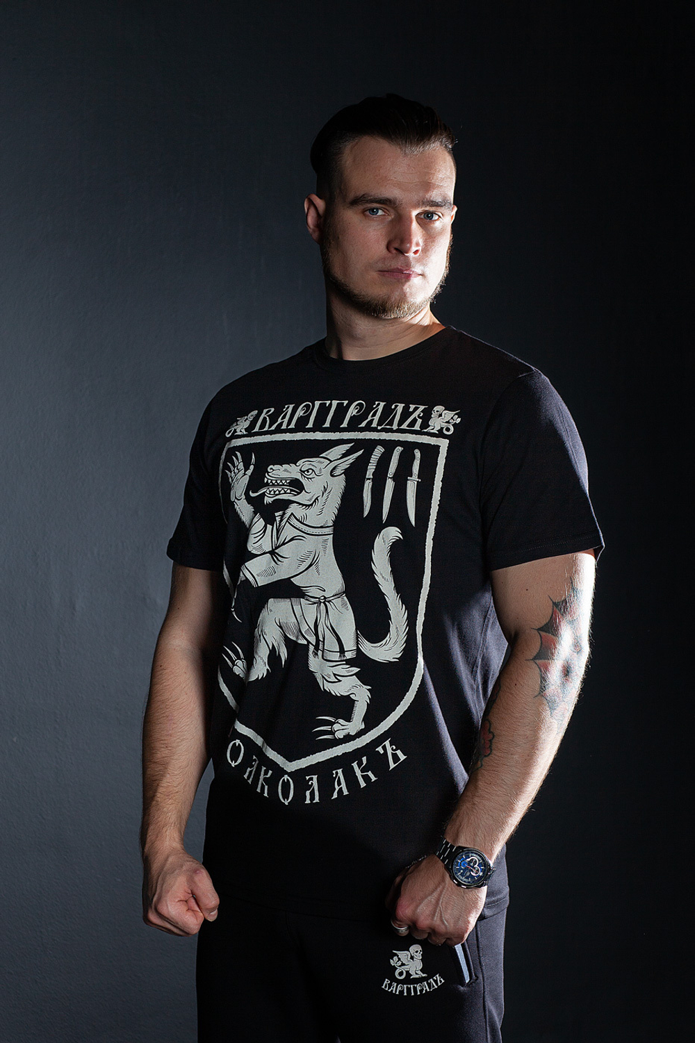 Футболка Варгградъ мужская чёрная "Волколак" (Сказки тёмной стороны)