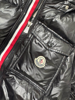 Пуховик Moncler