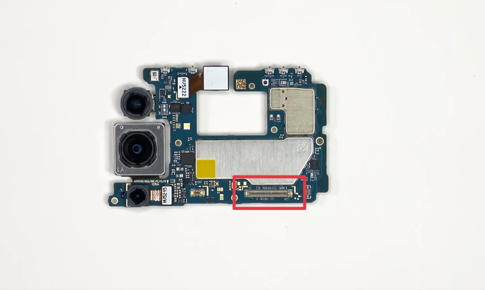 Samsung Galaxy A56 5G (SM-A566E) - FPC коннектор дисплея (на плату)