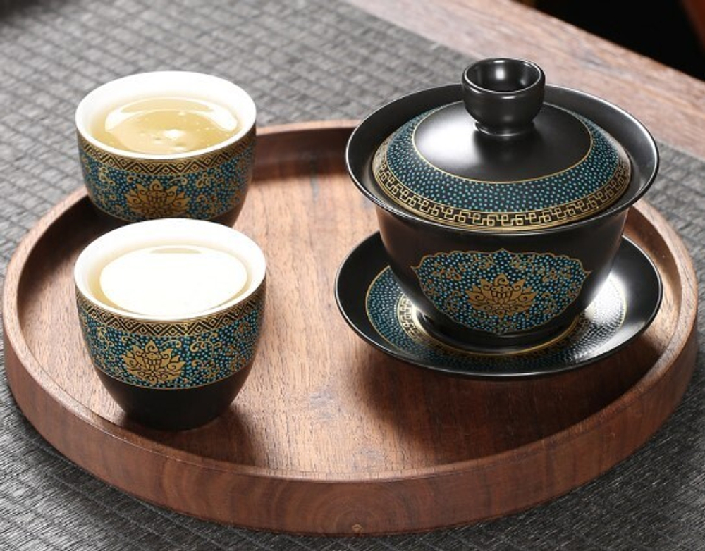 268123 Пиала ЧЕРНОЕ ЗОЛОТО "Лотос" 80 мл d=6 см, h=5 см, фарфор матовый черный