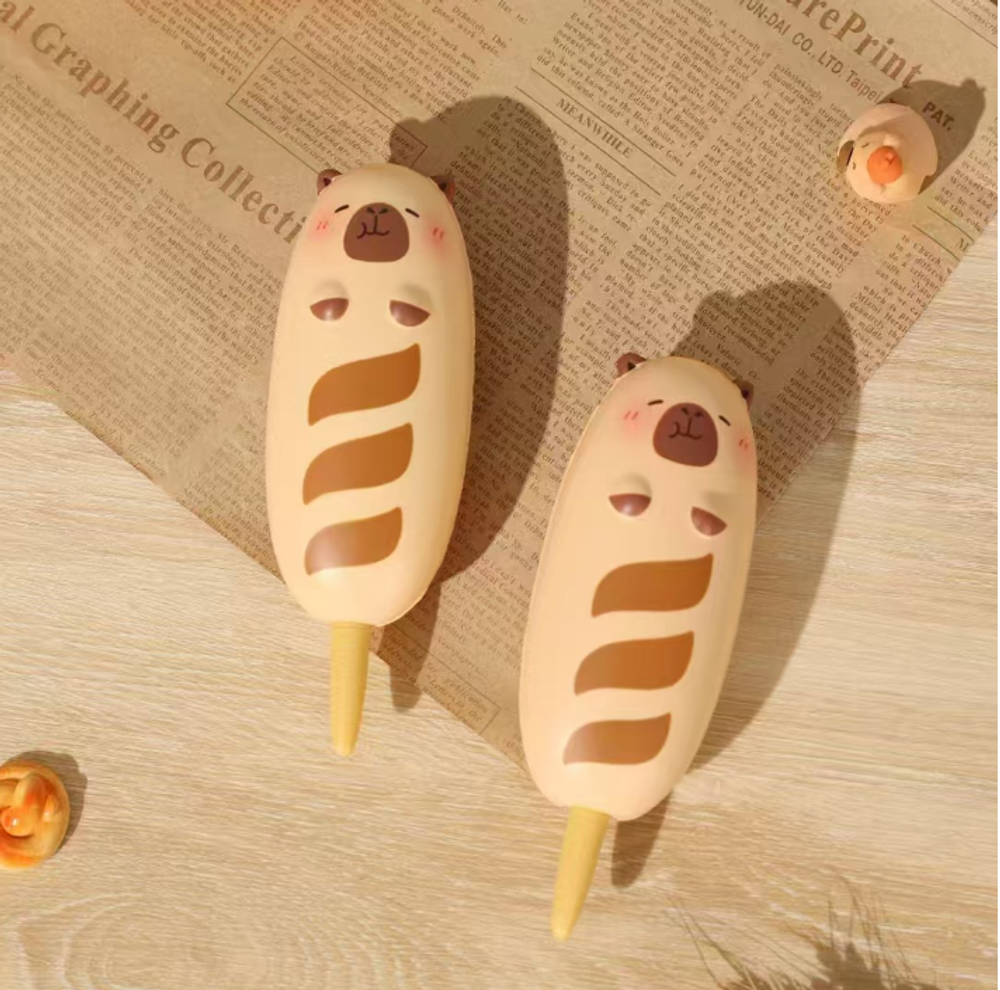 Гелевая ручка "Capybara baguette"