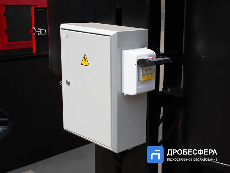 Пескоструйная камера PST КСО-135-И-ФВР-М с боковой загрузкой