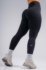Леггинсы High-Waist Sculpting Leggings with Pockets PRIMAL 851 Черные