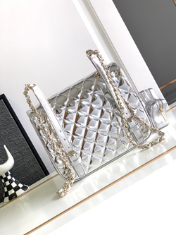 Chanel Bag 22 cm