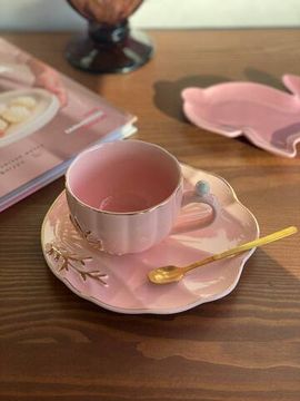 Чайная пара с ложкой «Линия», чашка 250 мл, блюдце 15,5×6,5 см, цвет розовый