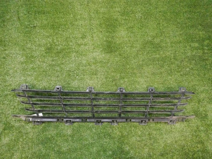 Решетка переднего бампера BMW 3er G20 (2018-2022)