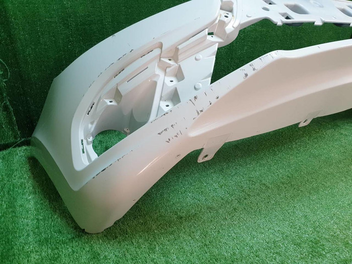 Бампер передний Lada Granta (2018-н.в.)