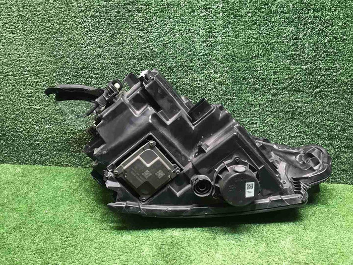 Битая Фара левая Chery Tiggo 8 (2018-н.в.) LED