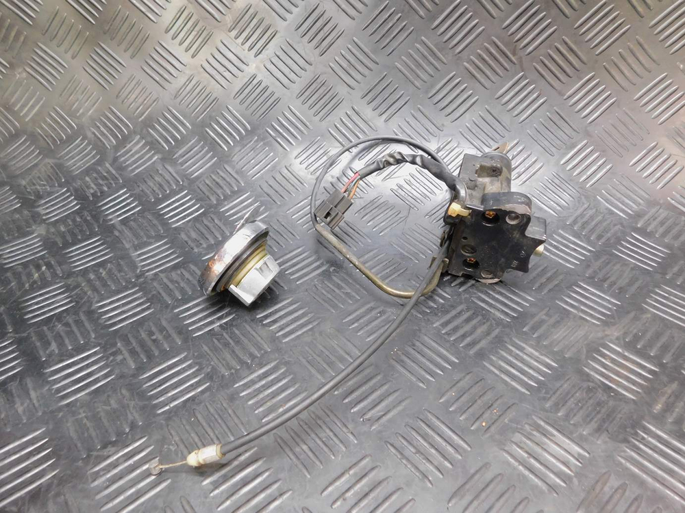 Замок зажигания с крышкой бака Yamaha Road Star XV1600