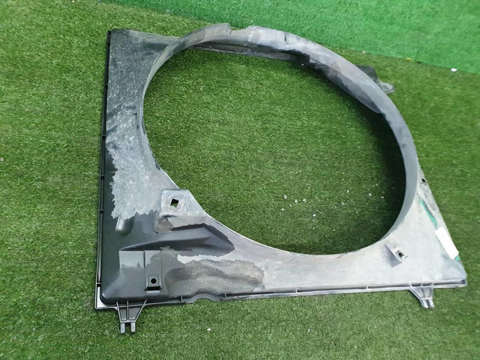 Диффузор вентилятора Toyota Land Cruiser Prado 150 (2017-н.в.)