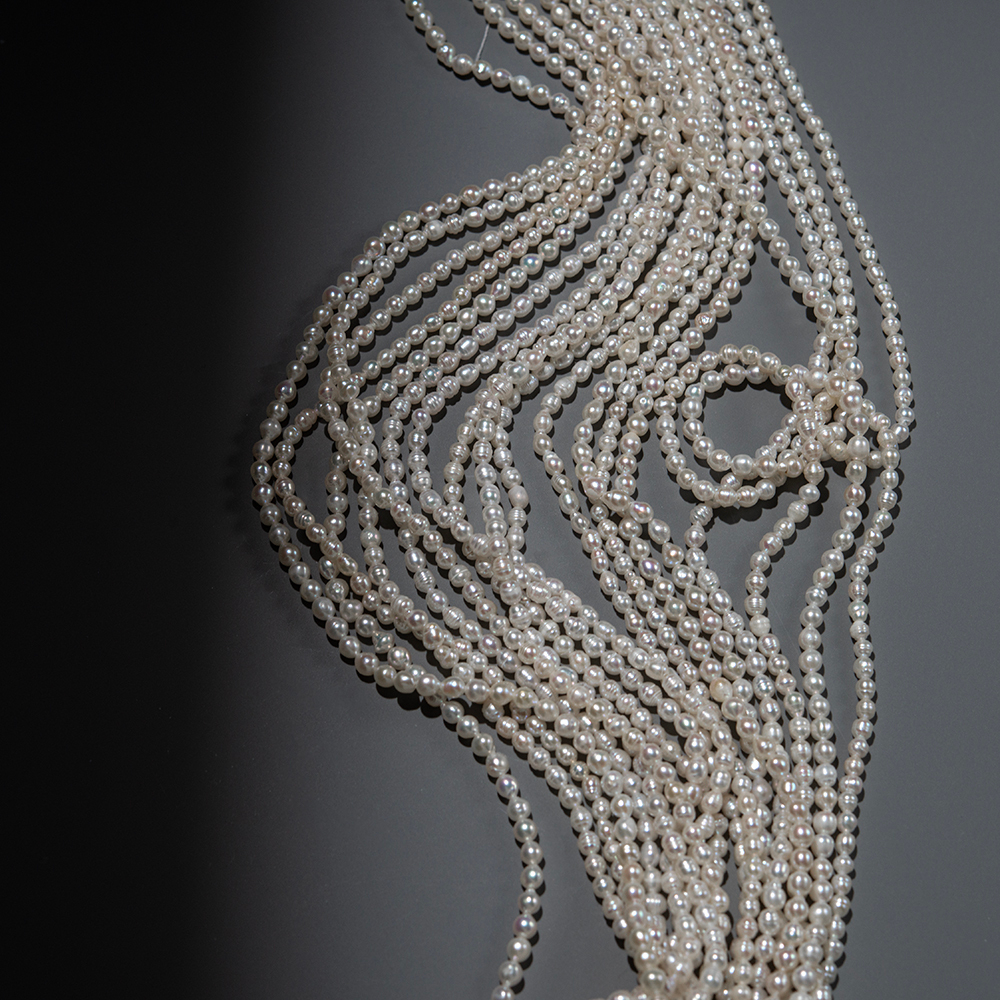 Жемчуг культивированный округлый, белый, 3-4мм